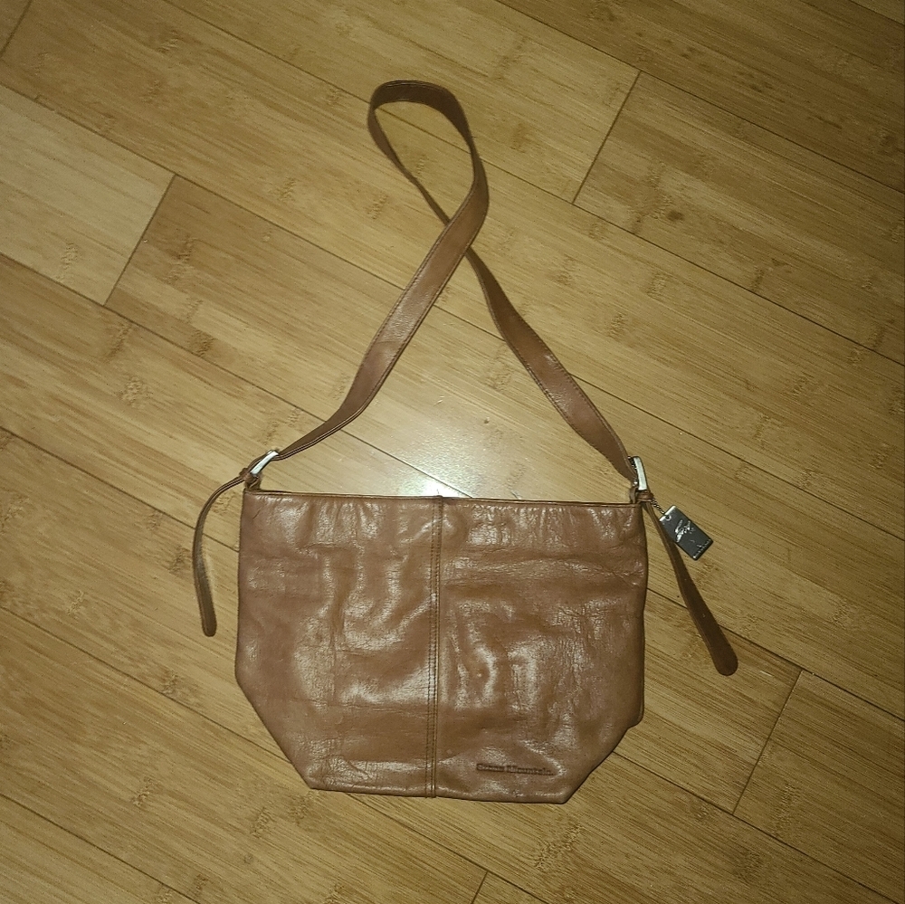 Stone Mountain | Real Leather Shoulder Bag